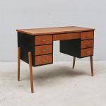 1745 4038 Skrivbord